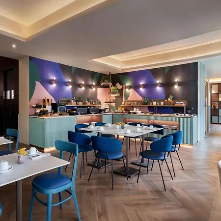 Hotel The Spring House Vatican, Tapestry Collection By Hilton Roma