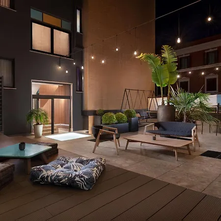 Hotel The Spring House Vatican, Tapestry Collection By Hilton 4*